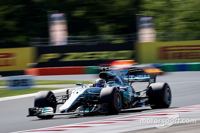 Test Hungaroring: la Mercedes in pista con due W08 per Bottas e Russell
