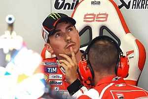 Lorenzo: "Perché Valentino è tornato ora? Bella domanda!"
