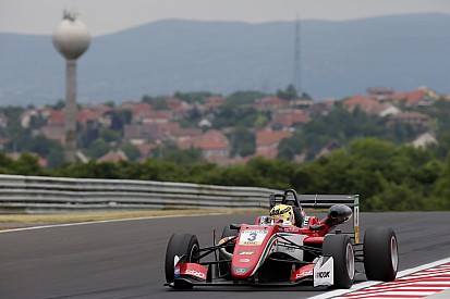 F3: Schumacher kilencedik az első magyar futamon, Günther nyert és vezet összetettben