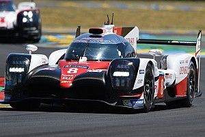 Los Toyota se intercambian el liderato en Le Mans