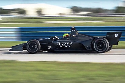 Video: De nieuwe IndyCar-bolide in actie tijdens test op Sebring