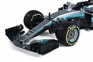 Látványos stúdióképeken a 2017-es F1-es Mercedes