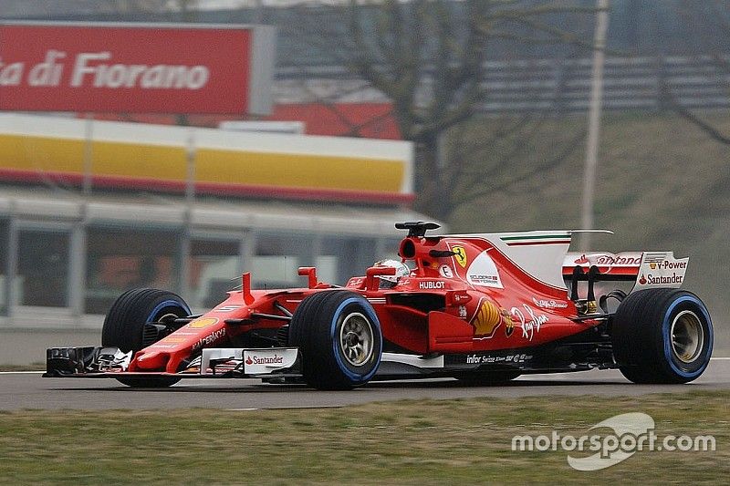 Ferrari SF70H: Vettel gira e si diverte anche sul bagnato