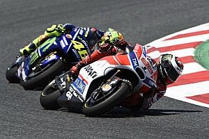 Rossi prediksi Lorenzo berpeluang besar menang