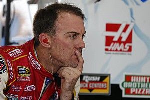 Kevin Harvick "disgusted" with pit road issues