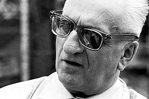 Autoridades impedem sequestro de corpo de Enzo Ferrari
