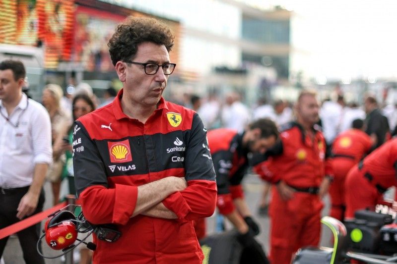 Warum Binottos Rücktritt Ferrari vor ein unmögliches Ziel für 2023 stellt