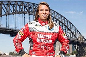 Simona de Silvestro to join Australian Supercar championship in 2017