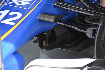 Bite-size tech: Sauber turning vanes and rear wing