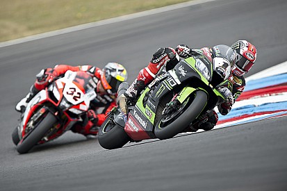 Lausitz WSBK: Rea rebounds with dominant win in shortened wet race