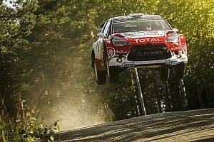 WRC Finlandia: Meeke memimpin di awal, Latvala dan Tanak kehilangan waktu
