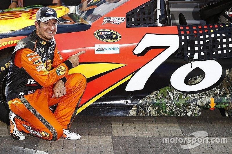 Martin Truex Jr. snags Coke 600 pole