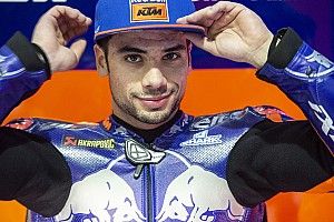 KTM pertahankan Oliveira untuk musim 2020
