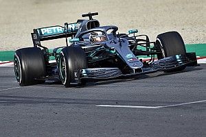 Hamilton’s warning shot amid Mercedes’ quiet start