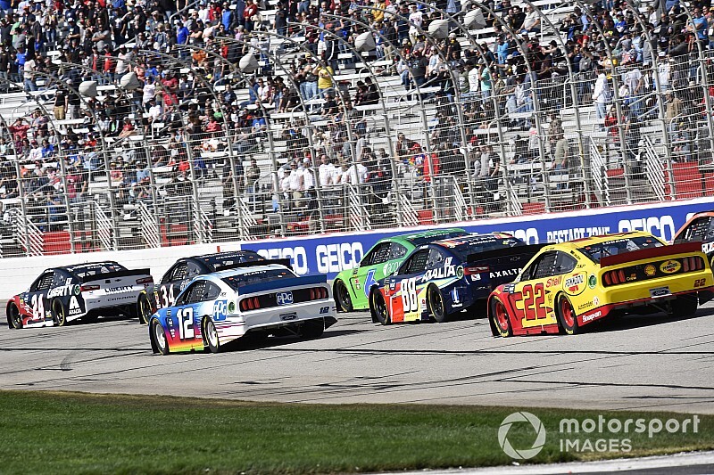 NASCAR adia etapas de Atlanta e Homestead por causa do Covid-19