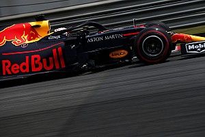 Verstappen : "On perd encore du temps en ligne droite, c'est un fait"