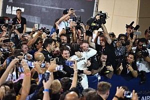 Hamilton, F1 tarihinin en çok para kazanan pilotu oldu
