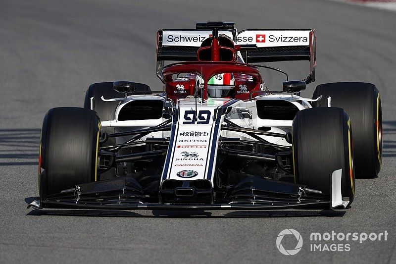 Giovinazzi: "Contento della simulazione gara, ma con le C5 sono un po' arrugginito!"