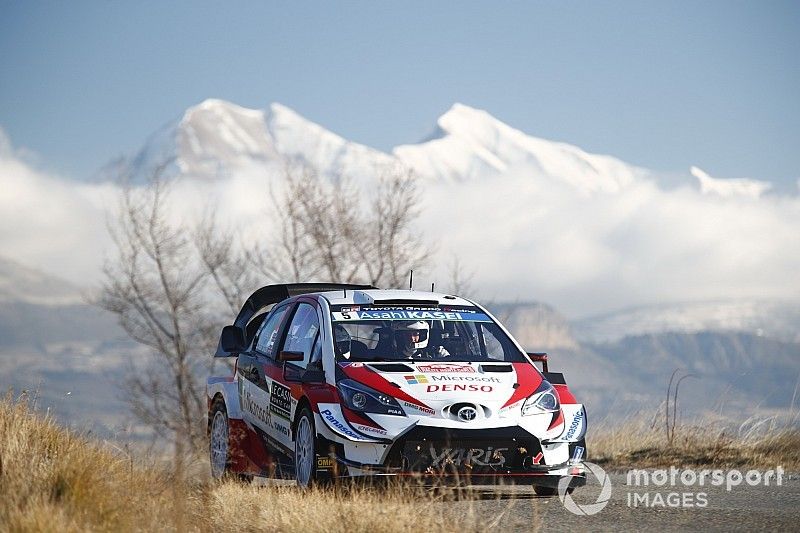 Meeke se pone delante de los Citroen en el shakedown en Monte Carlo