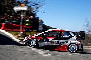 Problemas para Loeb y liderato para Tanak en el inicio del Rally de Córcega