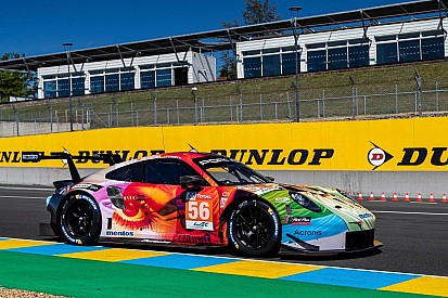Гоночная команда заказала расцветку Porsche для Ле-Мана известному художнику