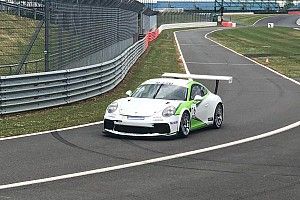 F1-simcoureur Van Buren maakt eerste meters in Porsche Supercup