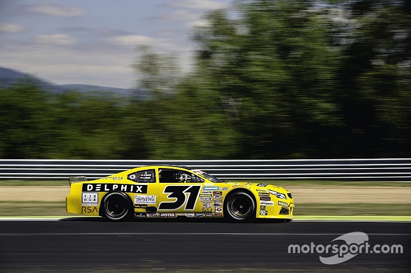 NASCAR Euro: Deodhar impresses with last-to-points charge