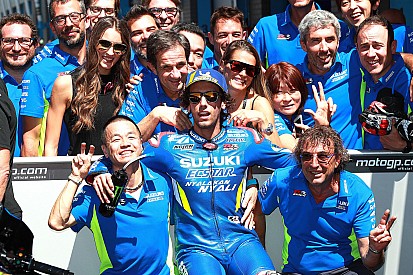 Rins: “Va a ser una carrera con cuatro o cinco pilotos luchando por la victoria”