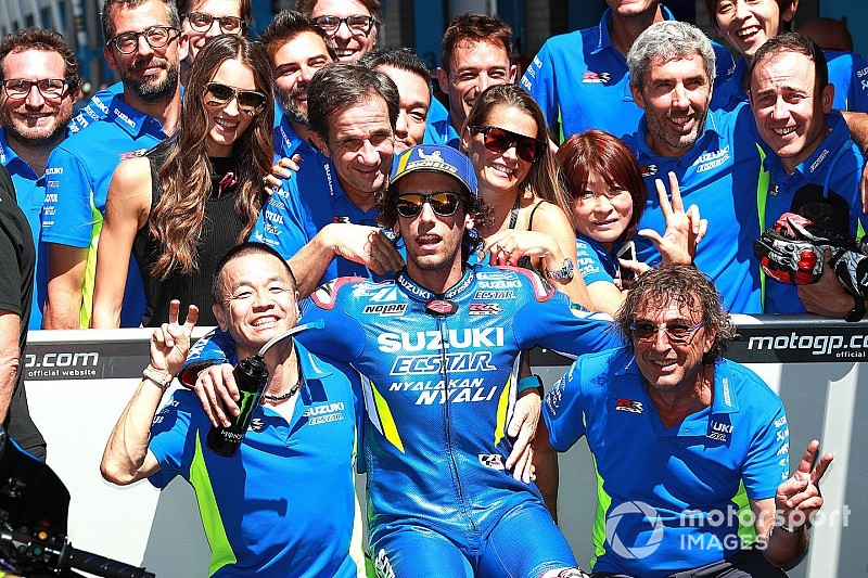 Rins: “Va a ser una carrera con cuatro o cinco pilotos luchando por la victoria”