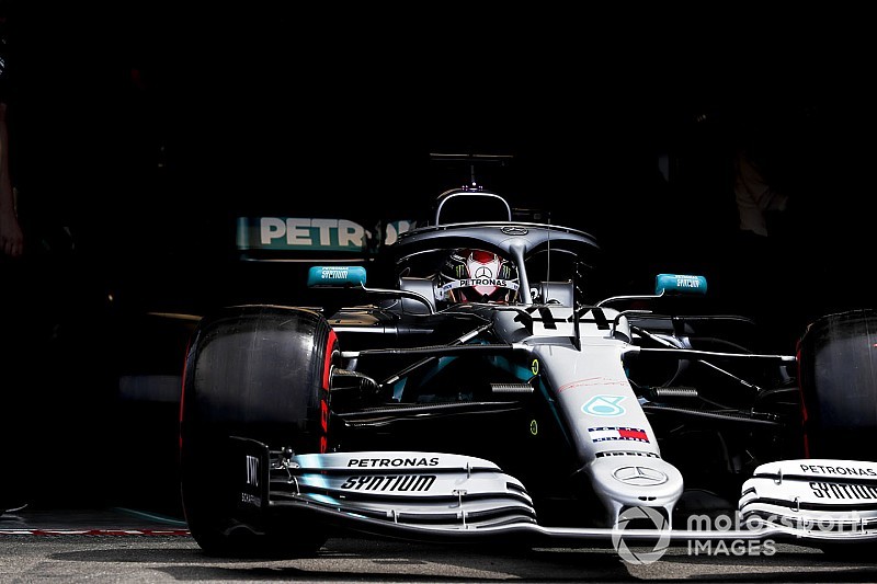 Hamilton sous enquête pour l'incident avec Verstappen