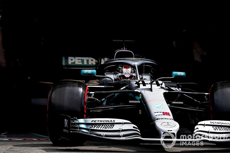 Hamilton, 2. antrenman incelemesinden cezasız kurtuldu