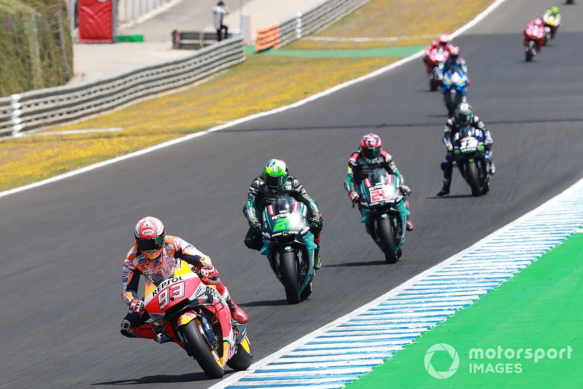 MotoGP проведет больше половины гонок в Испании