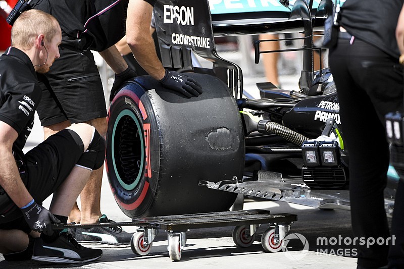 A Pirelli szerint az F1-es csapatoknak kell a gumikhoz alkalmazkodni, nem fordítva