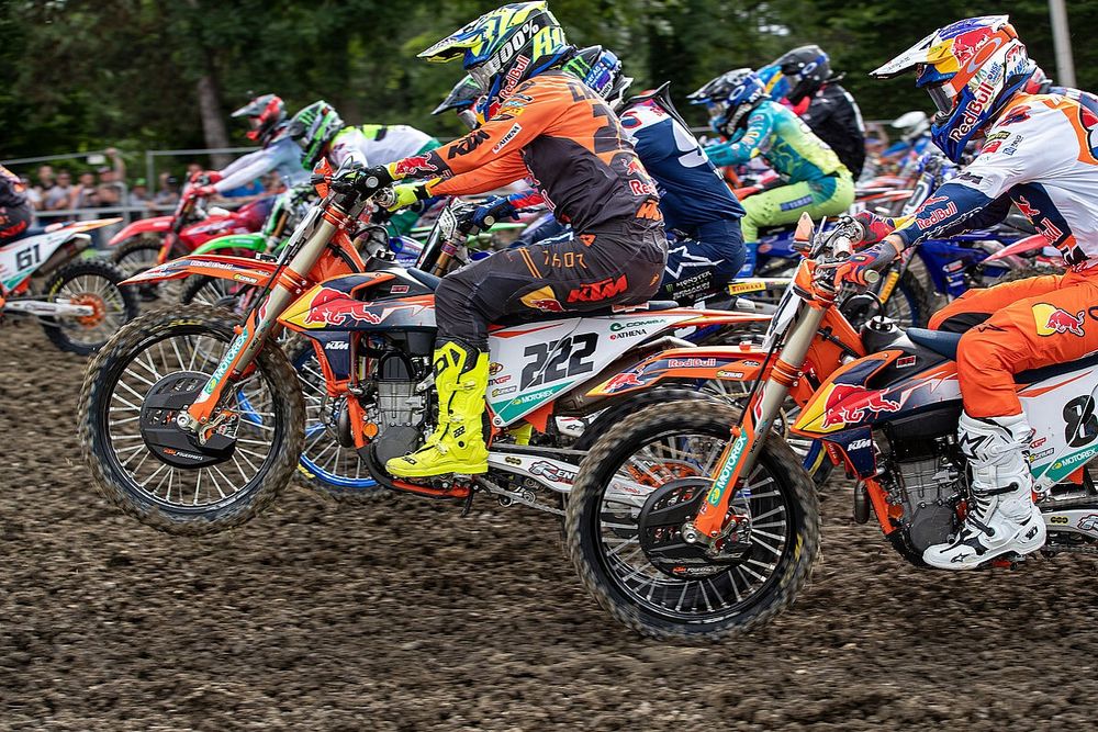 MXGP: Cairoli inossidabile, torna alla vittoria a Matterley Basin