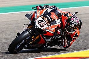 Redding domineert op Aragon, Van der Mark opnieuw vijfde