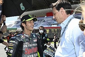Bos Mercedes F1 Dibuat Terpukau oleh MotoGP