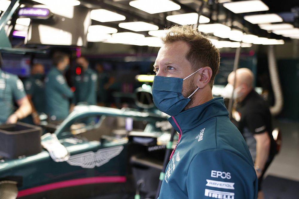 Vettel Tanggapi Rumor Dirinya Dalang Perekrutan Dan Fallows