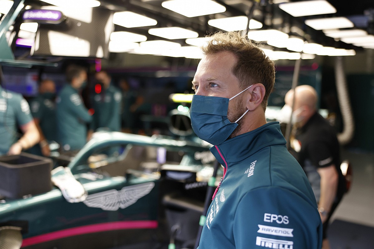 Vettel Tanggapi Rumor Dirinya Dalang Perekrutan Dan Fallows