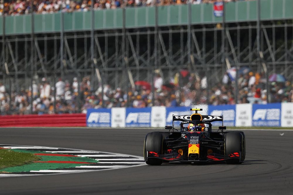 Perez: ''Hamilton'ın hamlesi sınırdaydı''