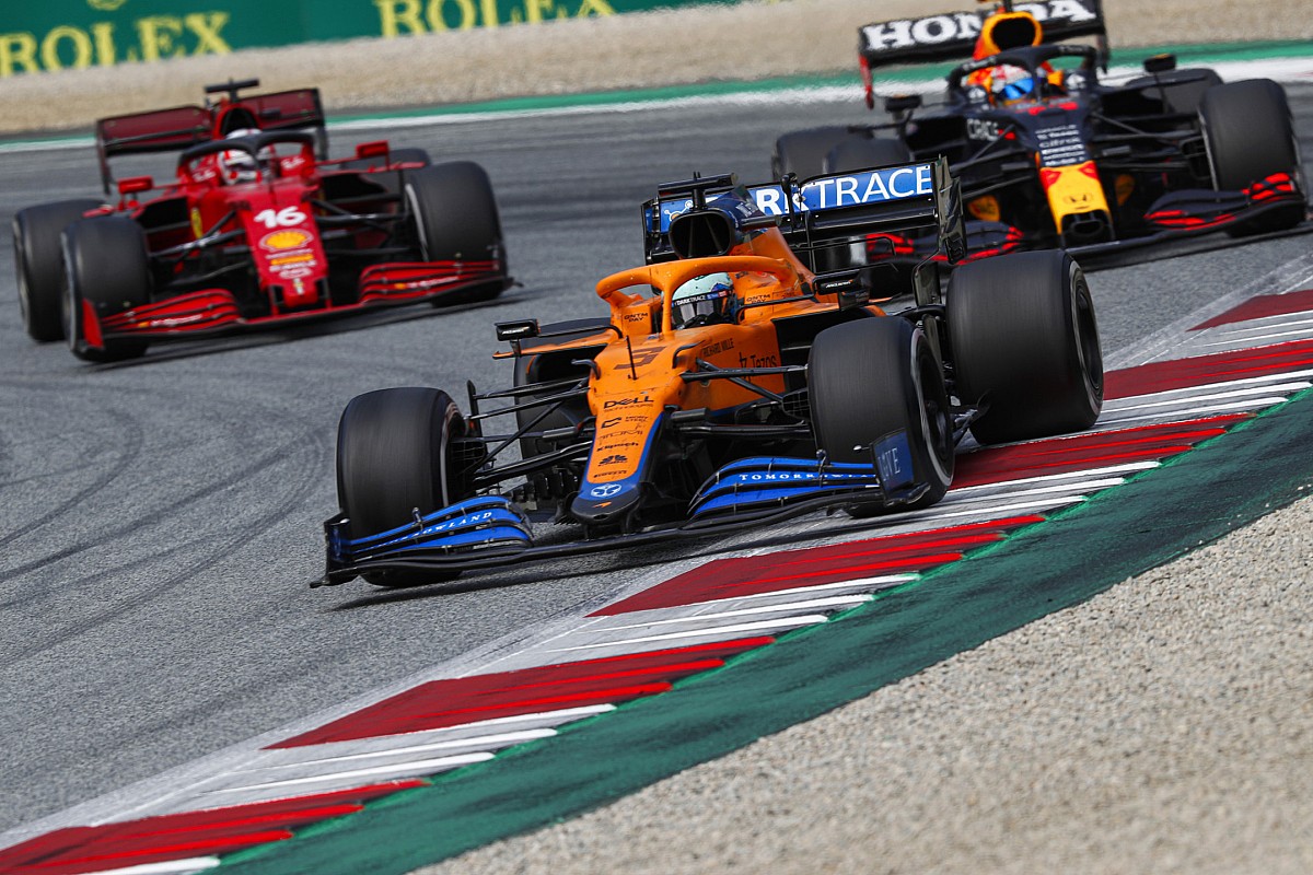 McLaren, Ricciardo'nun performansından hayal kırıklığına uğradıklarını kabul etti