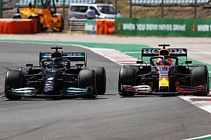 Hakkinen: “Max’in ‘ufak hataları’ artık sona ermeli”