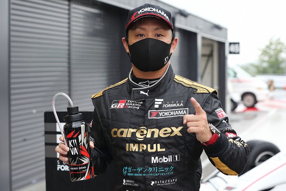 関口雄飛、ポールポジションの喜び噛み締め「今年も走らせてくれた関係者すべてに感謝」
