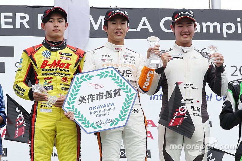 全日本F3第13戦:雨でも坪井翔が完勝、今季10勝目をマーク