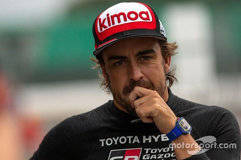 Alonso tiene razón: la F1 es predecible, dice Bratches