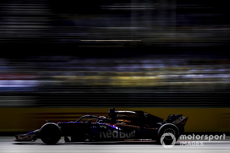 Honda, yeni motor güncellemesini Rusya'ya getirdi, Gasly ve Hartley ceza alacak