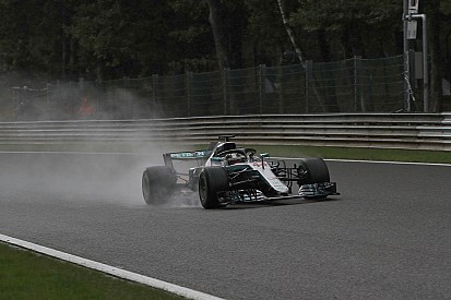 Hamilton: Yağmurda durdurulamaz değilim