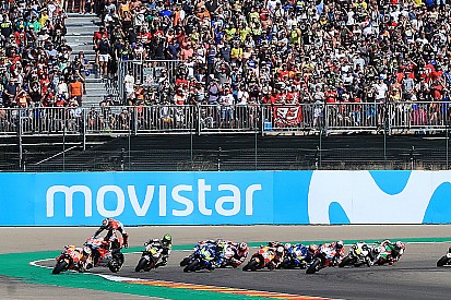 Márquez llama a Lorenzo para interesarse por su estado
