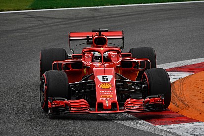 Vettel supera a Hamilton por poco antes de la clasificación en Italia