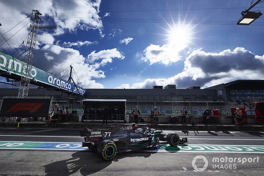 Valtteri Bottas, Mercedes F1 W11, leaves the garage