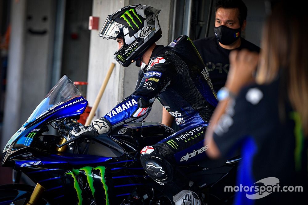 Vinales Perlihatkan Helm Anyar untuk Musim Baru MotoGP